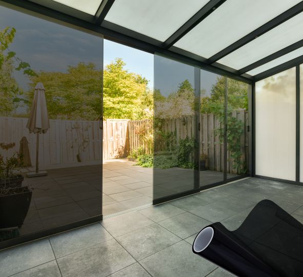 mockup pelicula residencial B